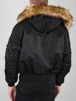 Alpha Industries Herren Jacke CWU 45P Hooded Winterjacke Schwarz 5273 S